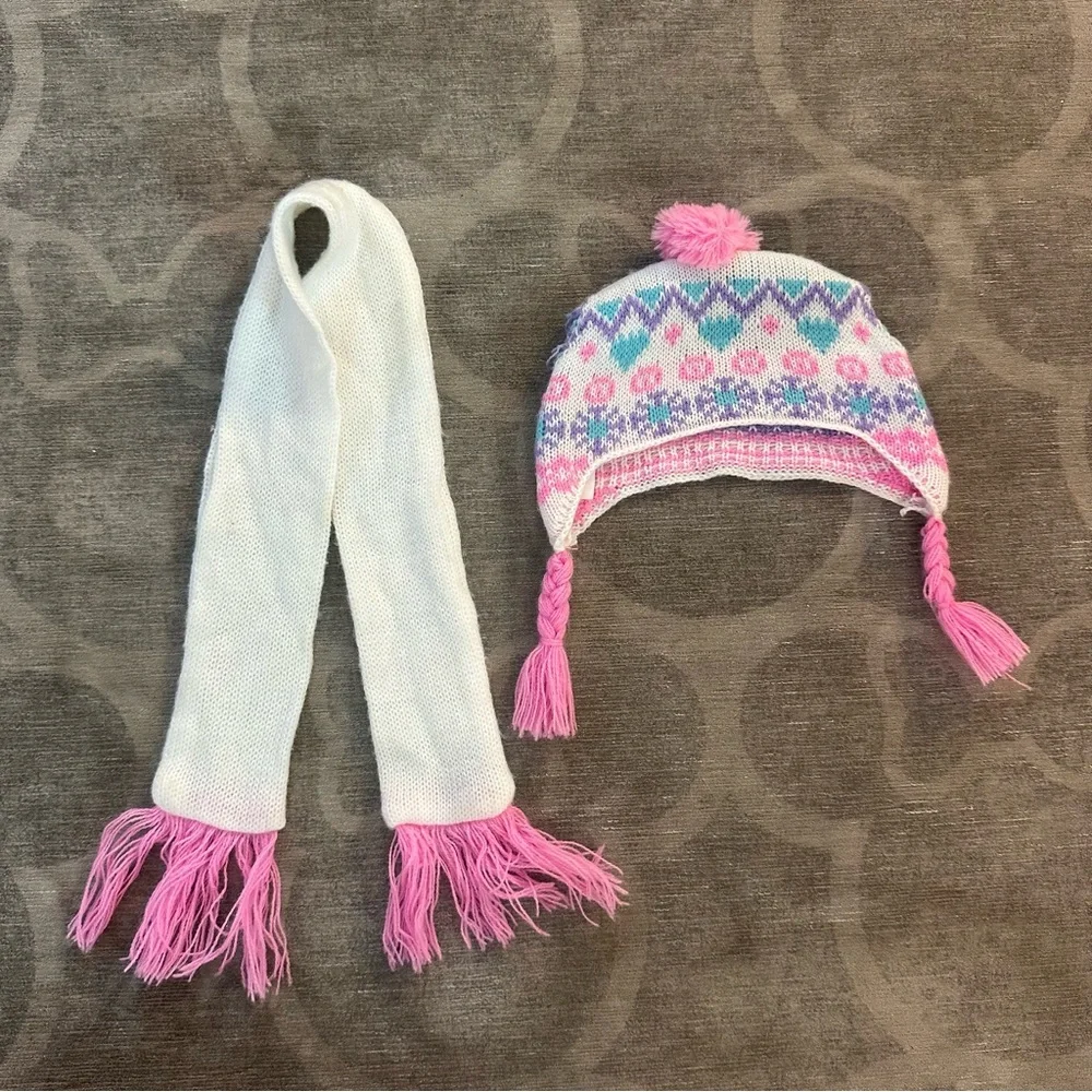 Build-A-Bear Pink & White Winter Hat / Scarf Set